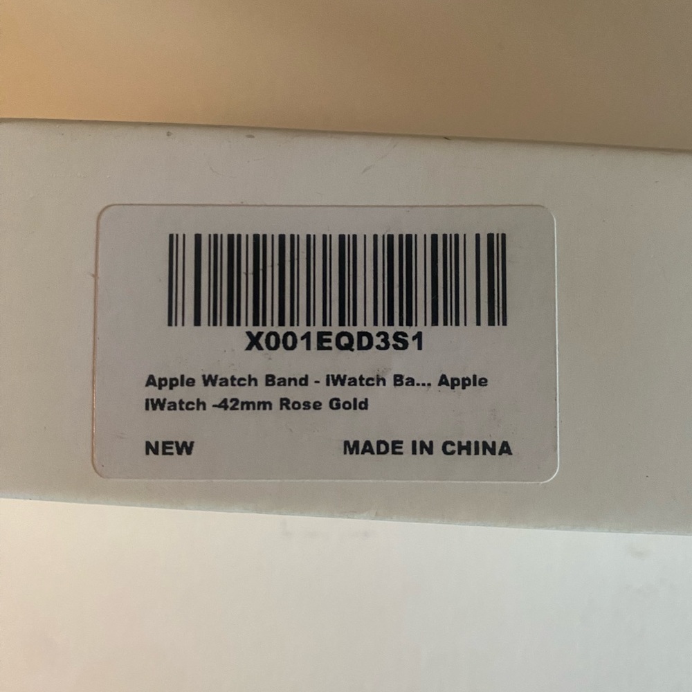 NEW* APPLE WATCH BAND. Rose Gold. 42mm - Picture 5 of 6